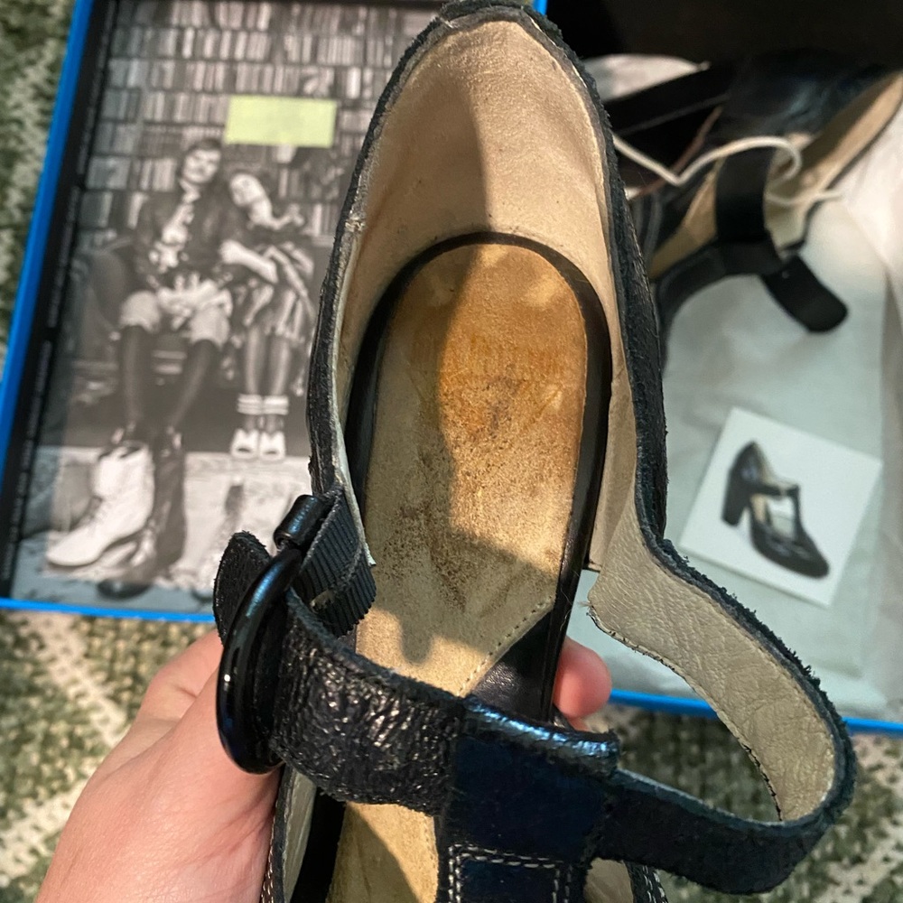 John Fluevog Sigourney Black Leather Heels - Picture 9 of 16